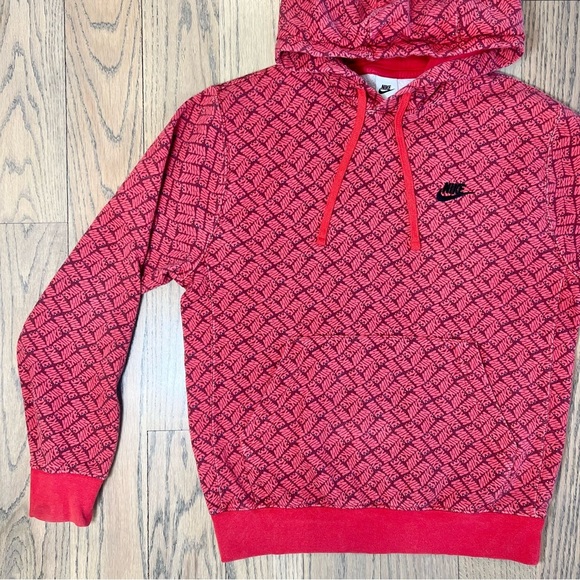 Nike Essentials Red All Over Print Pullover Hoodie Sweatshirt Size Small - Picture 4 of 16